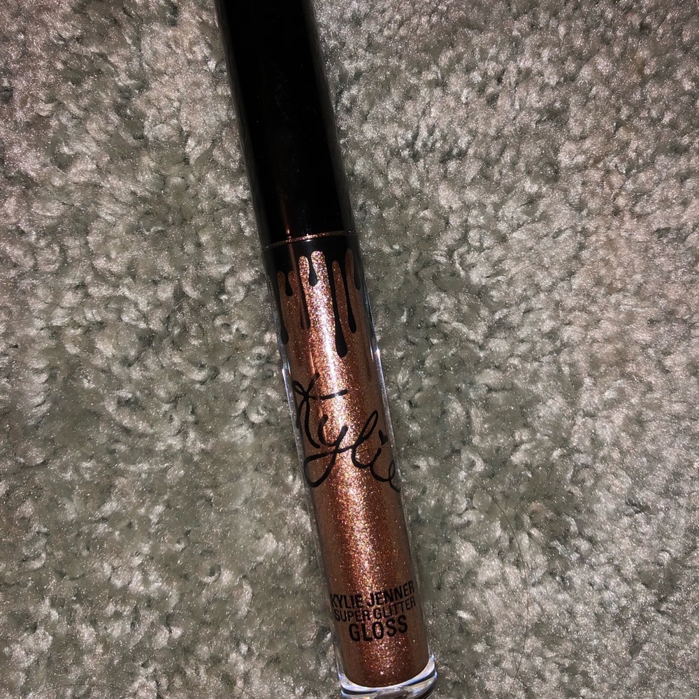 BRAND NEW KYLIE GLITZ SUPER GLITTER GLOSS✨✨